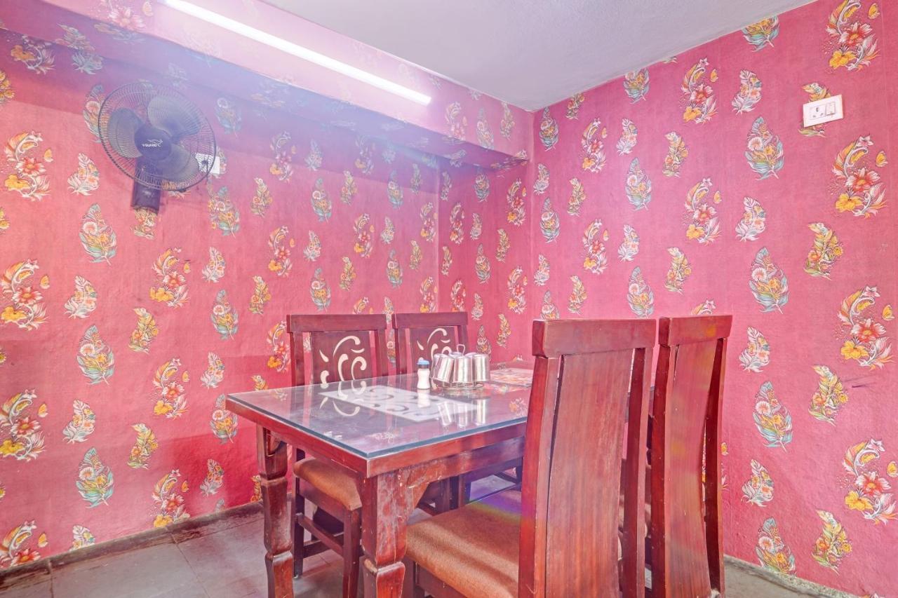 Oyo Flagship 81051 Sri Sai Manikanta Hotell Hyderabad Eksteriør bilde