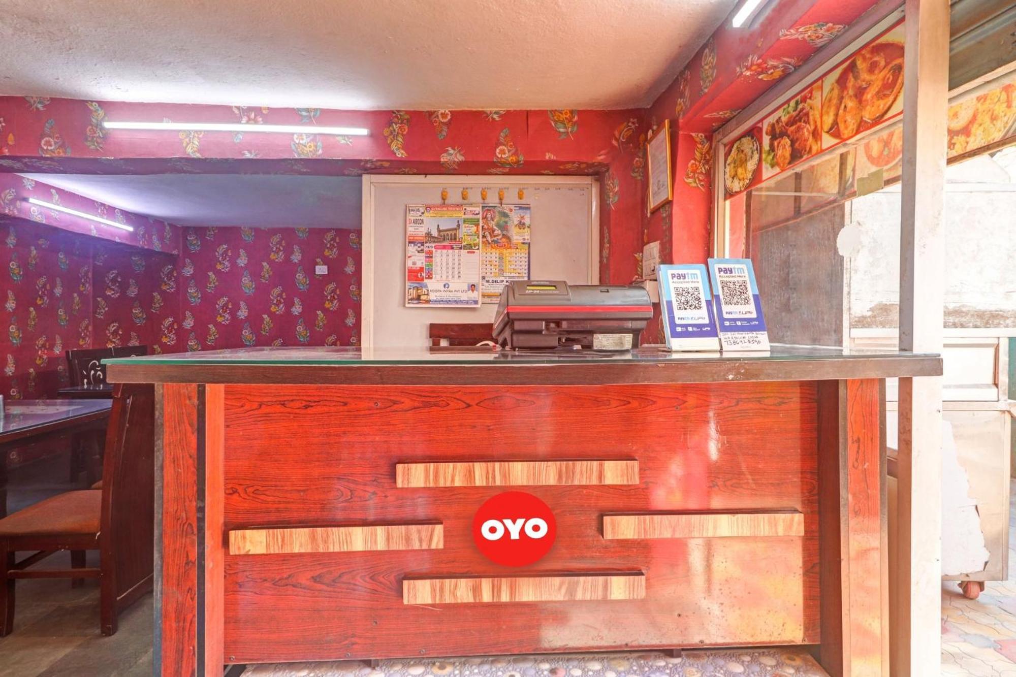 Oyo Flagship 81051 Sri Sai Manikanta Hotell Hyderabad Eksteriør bilde